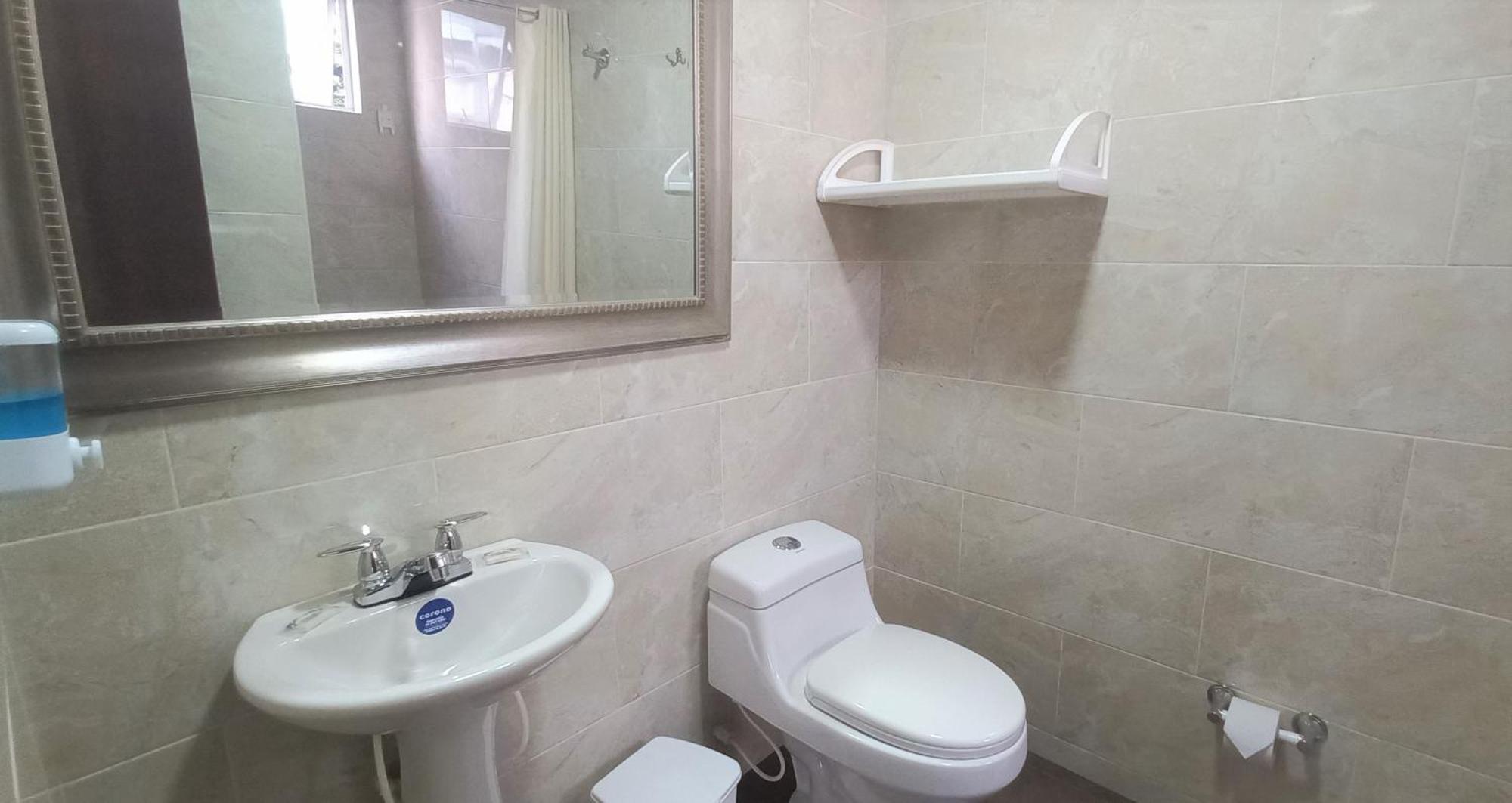 Hotel En Bogota - Fontana Di Trevi Εξωτερικό φωτογραφία